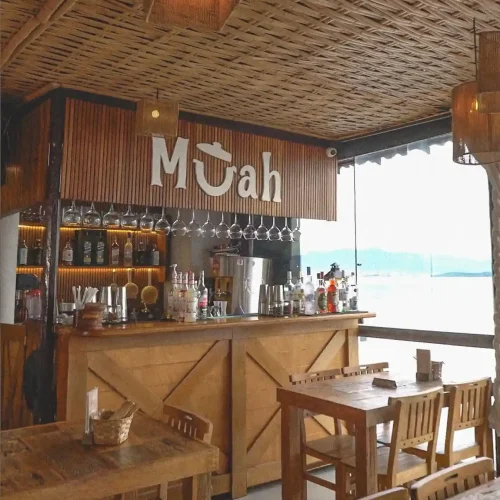 Móveis para bar e restaurante – Madeira de Demolição Bahia (17)